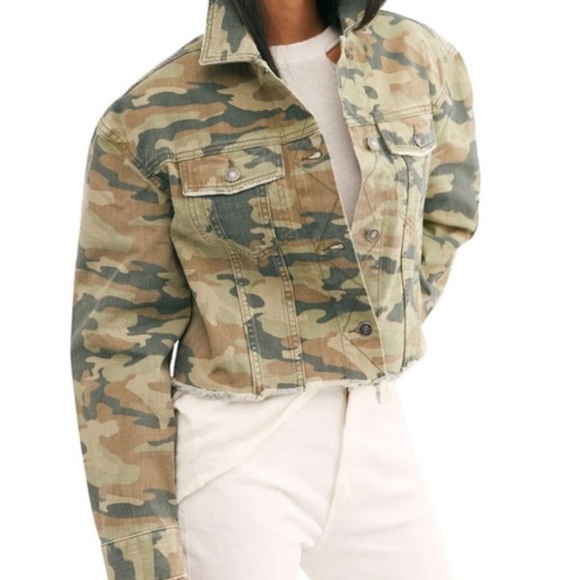 Free people denim jacket - Picture 2 of 3